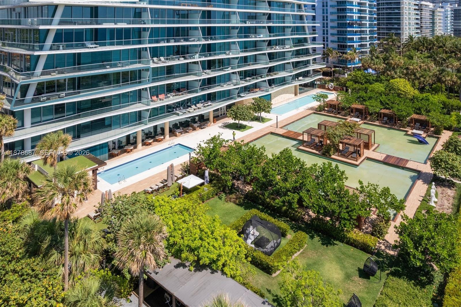 ALTOS DEL MAR NO. 5 - Residential