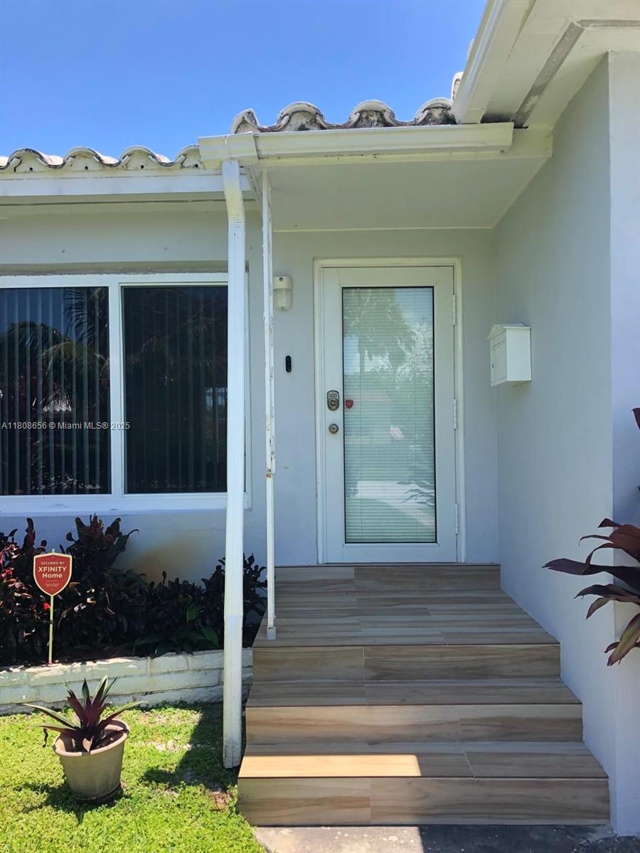 SUNSET TRAILS NO 2 - Residential Lease