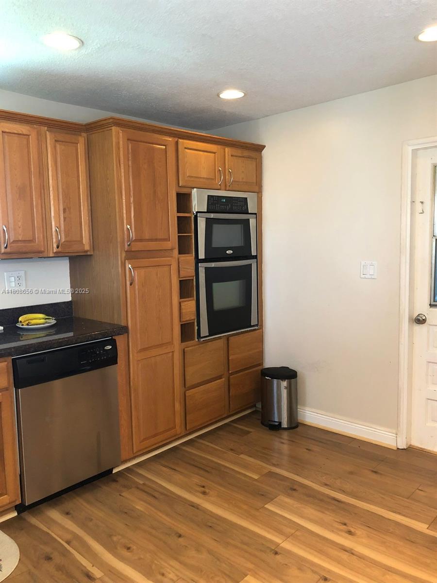 SUNSET TRAILS NO 2 - Residential Lease