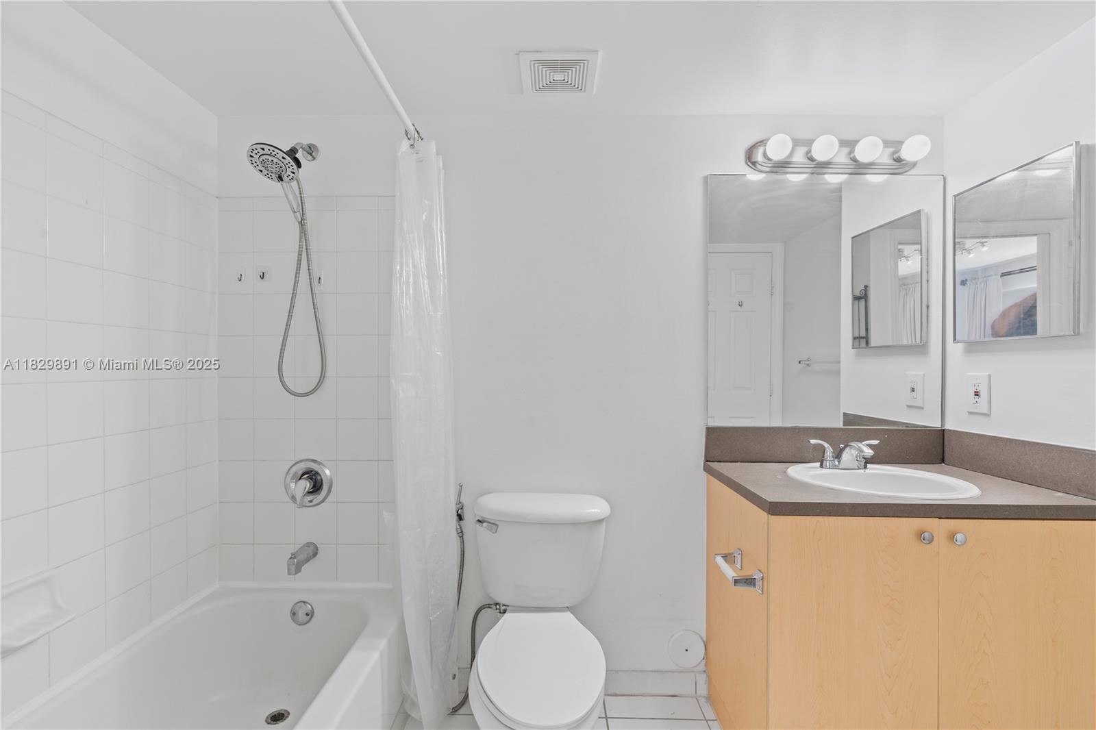 AVENTI AT AVENTURA CONDO - Residential