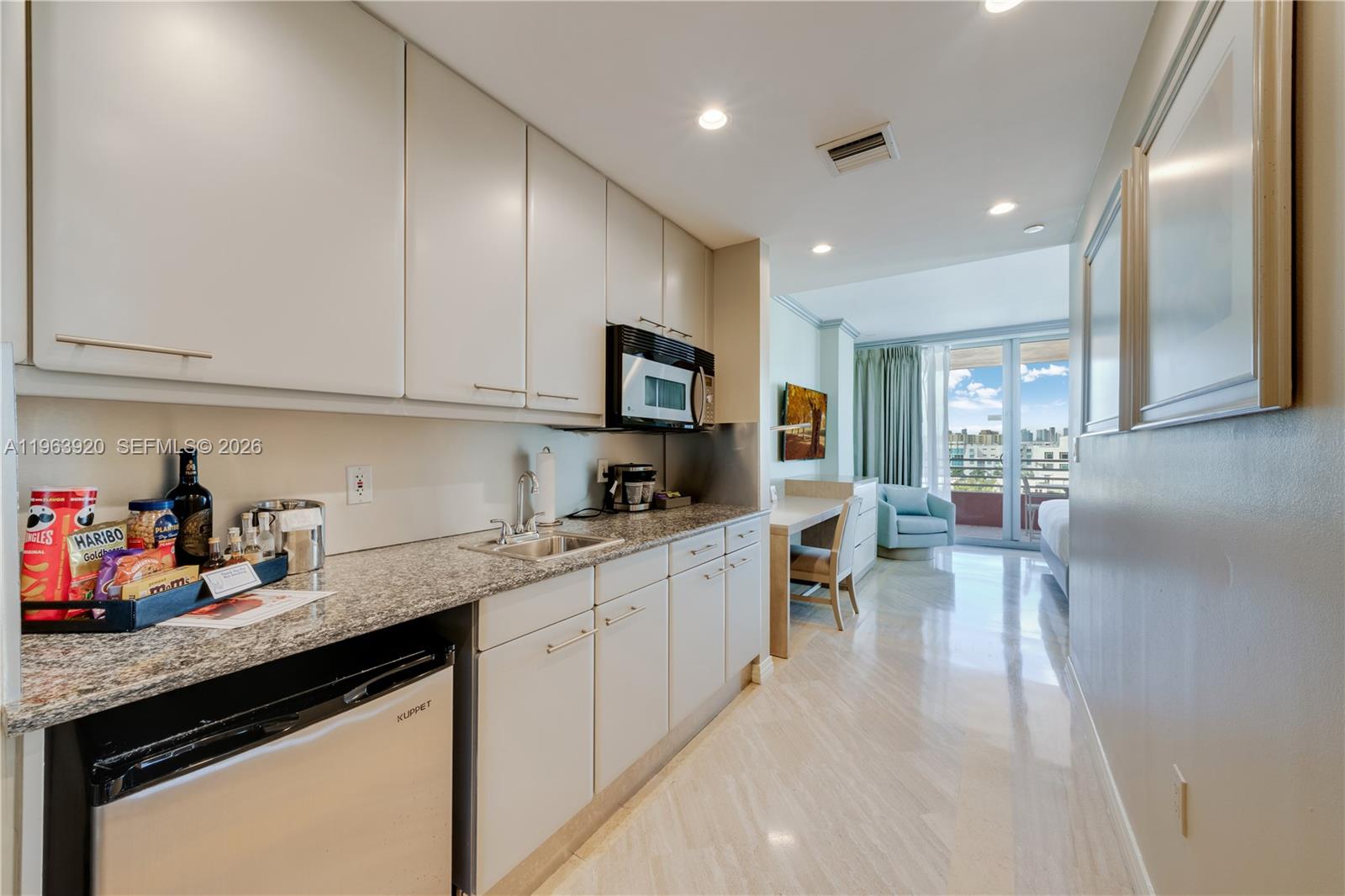 BENTLEY BEACH CONDO - Residential