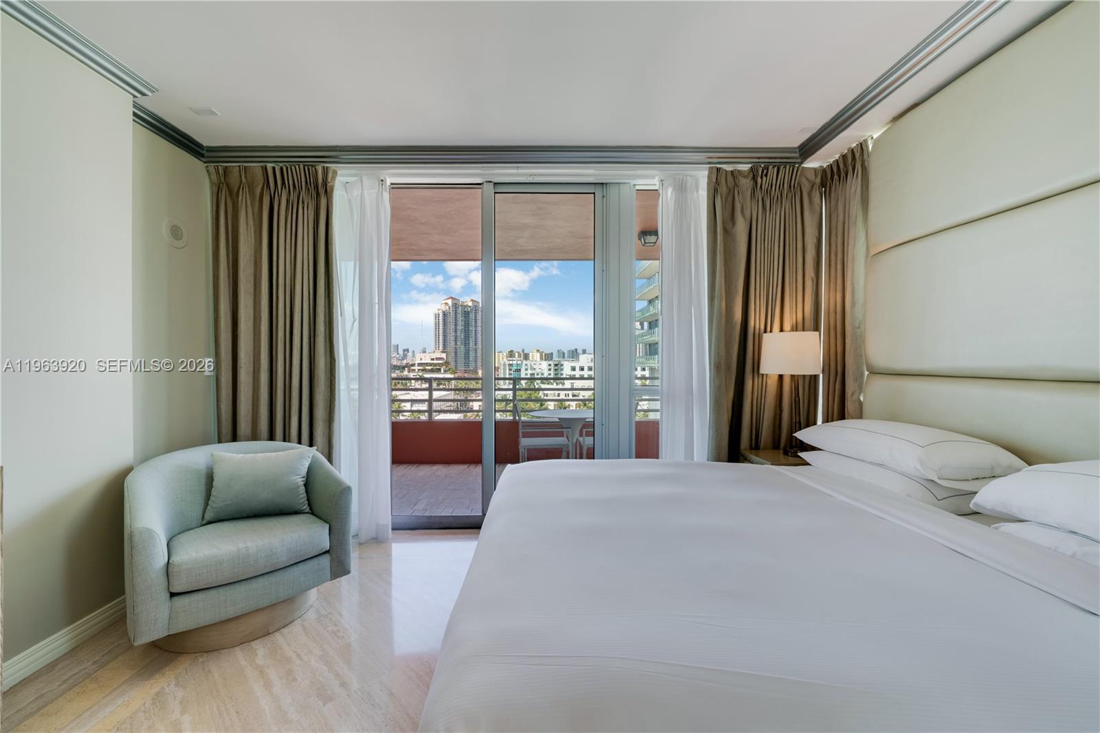 BENTLEY BEACH CONDO - Residential