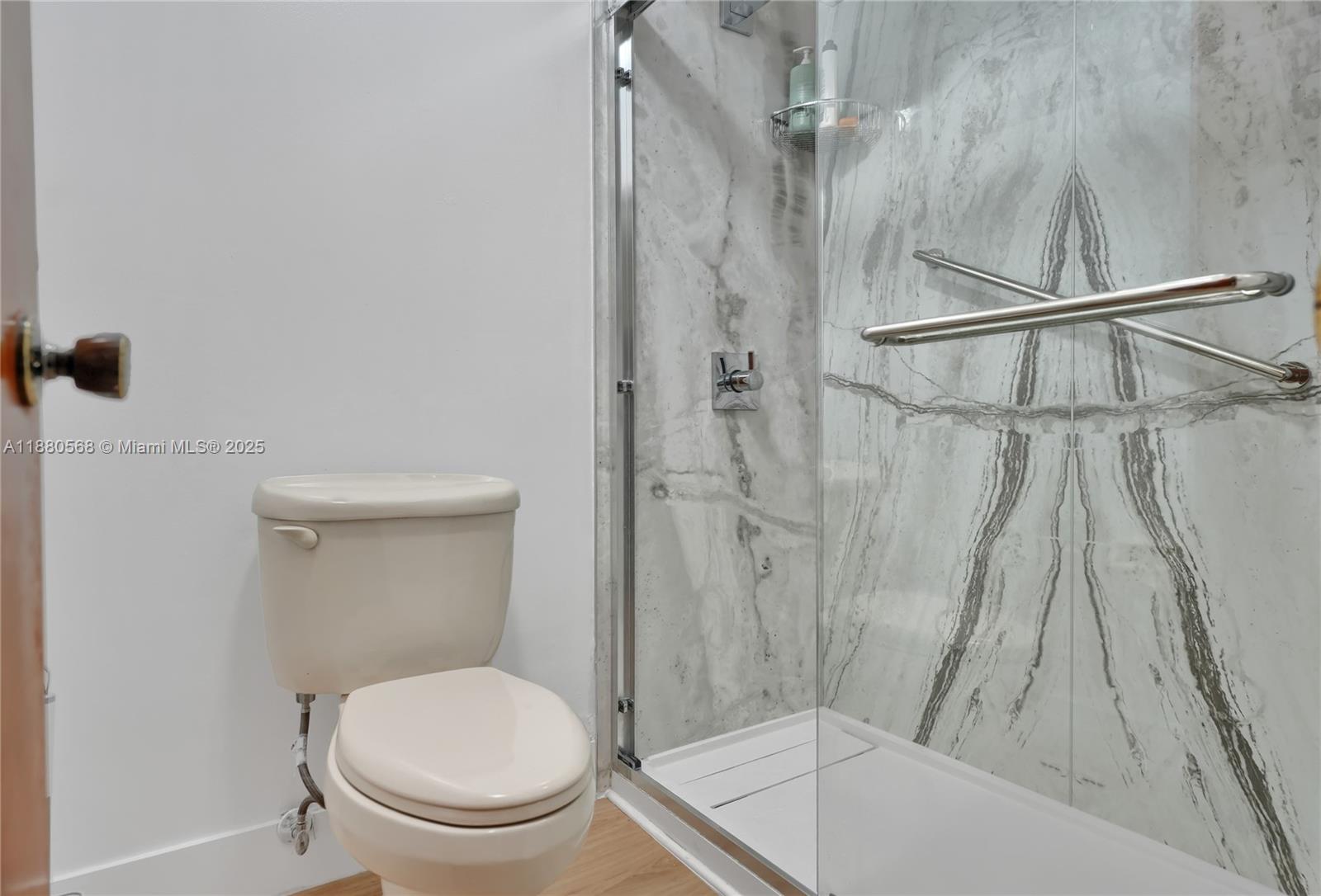 EL RELOJ VILLAS CONDO - Residential