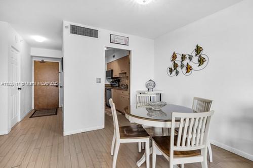 9195 Collins Ave 1006