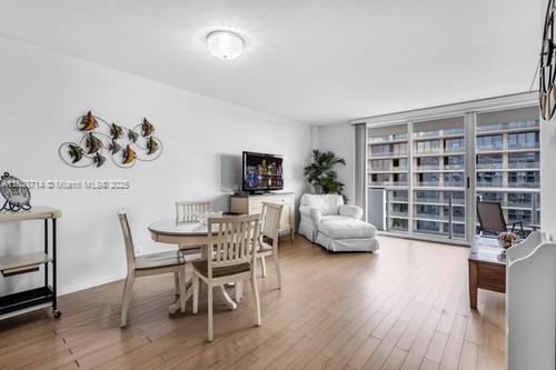 9195 Collins Ave 1006