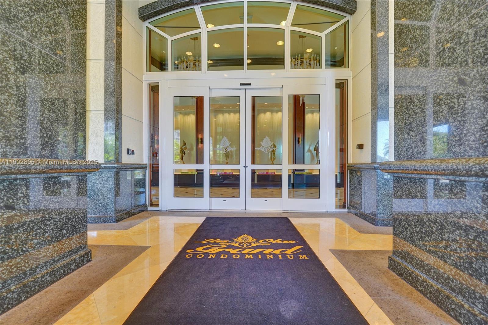 LAS OLAS GRAND CONDO - Residential