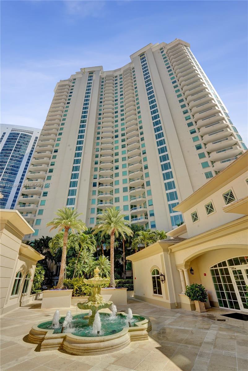 LAS OLAS GRAND CONDO - Residential