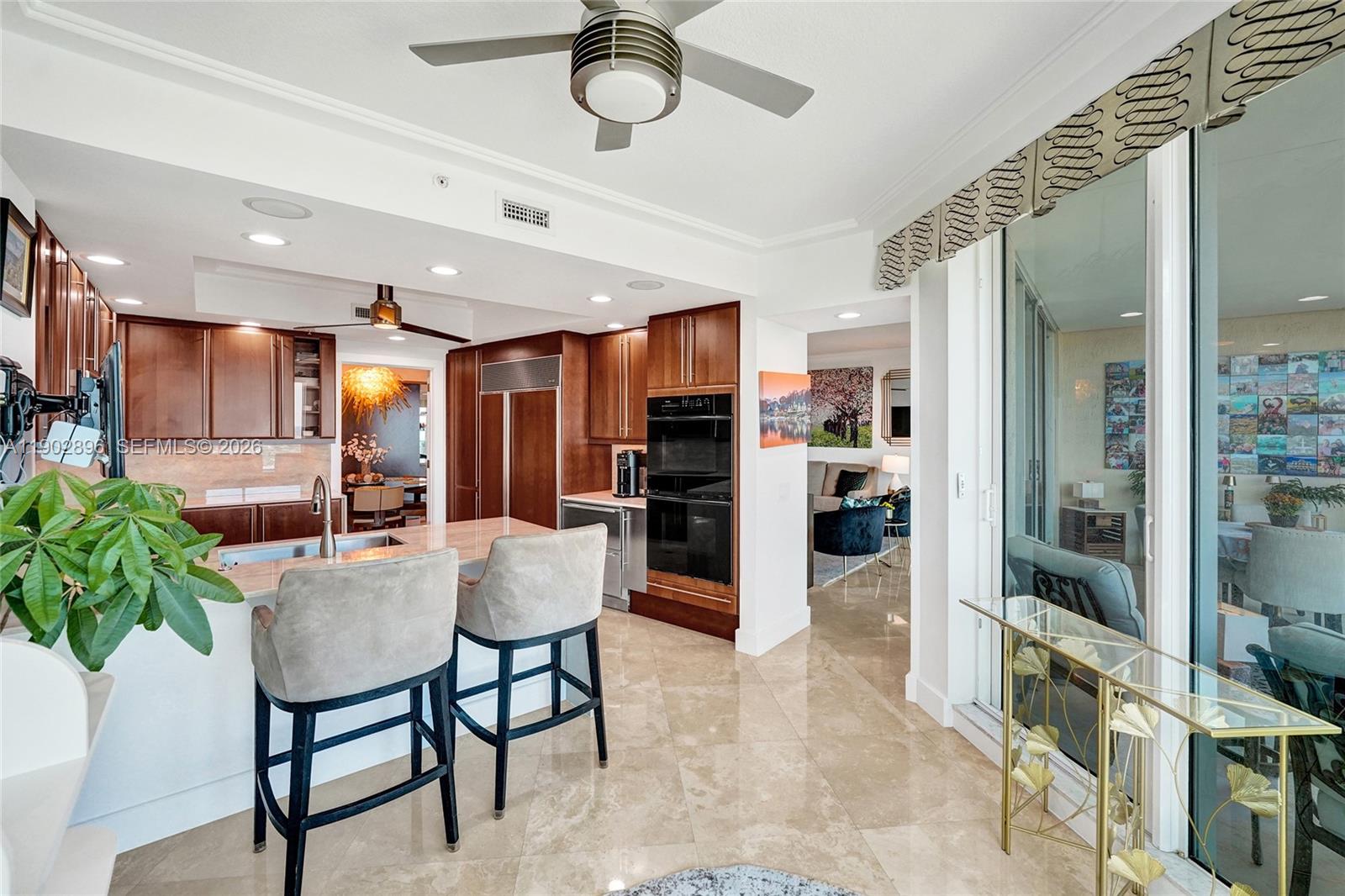 LAS OLAS GRAND CONDO - Residential