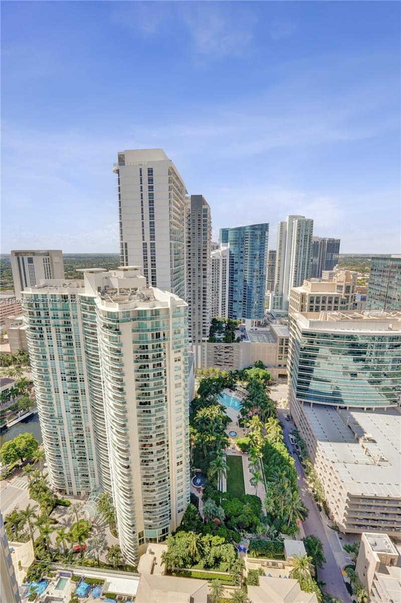 LAS OLAS GRAND CONDO - Residential