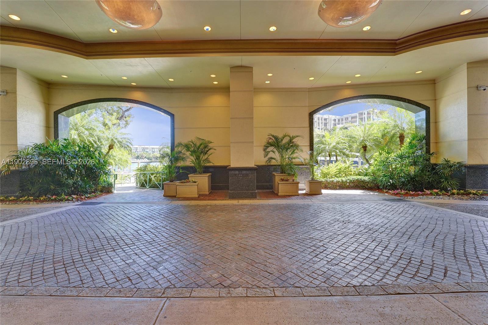 LAS OLAS GRAND CONDO - Residential