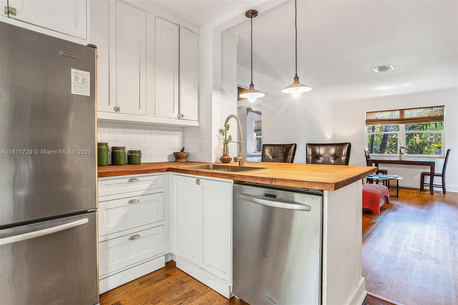 LAWRENCE TERRACE - Residential