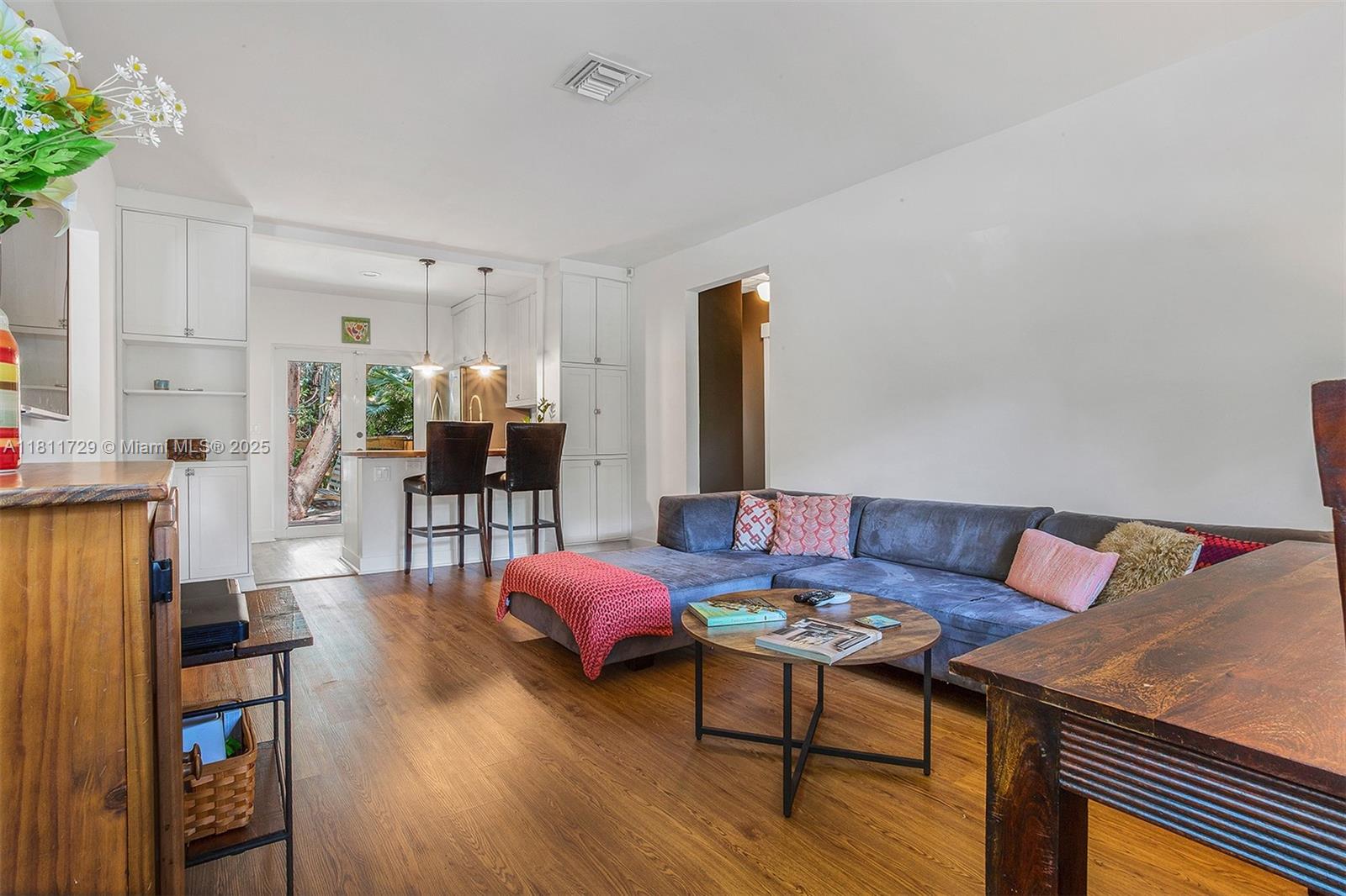 LAWRENCE TERRACE - Residential