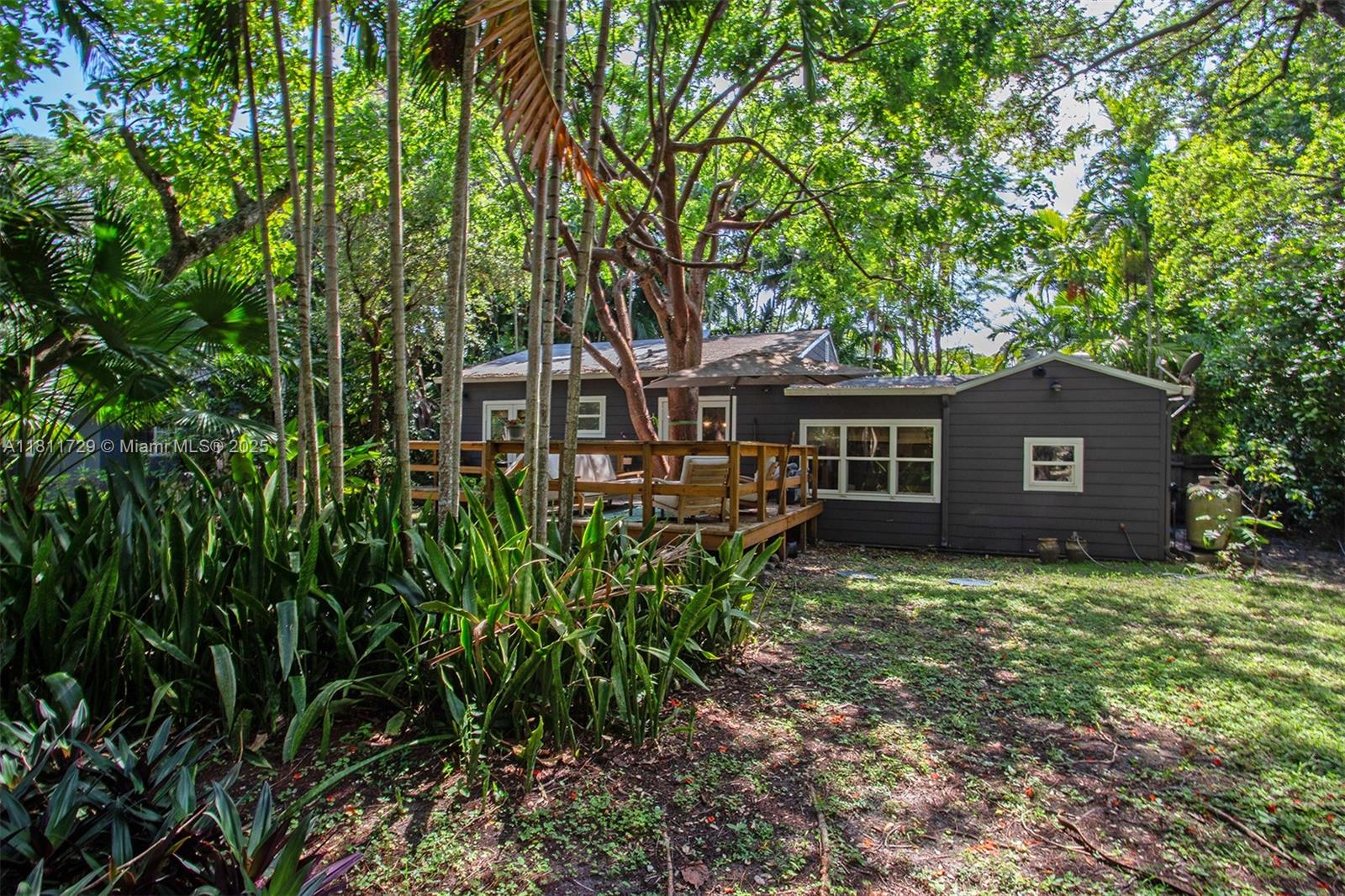 LAWRENCE TERRACE - Residential