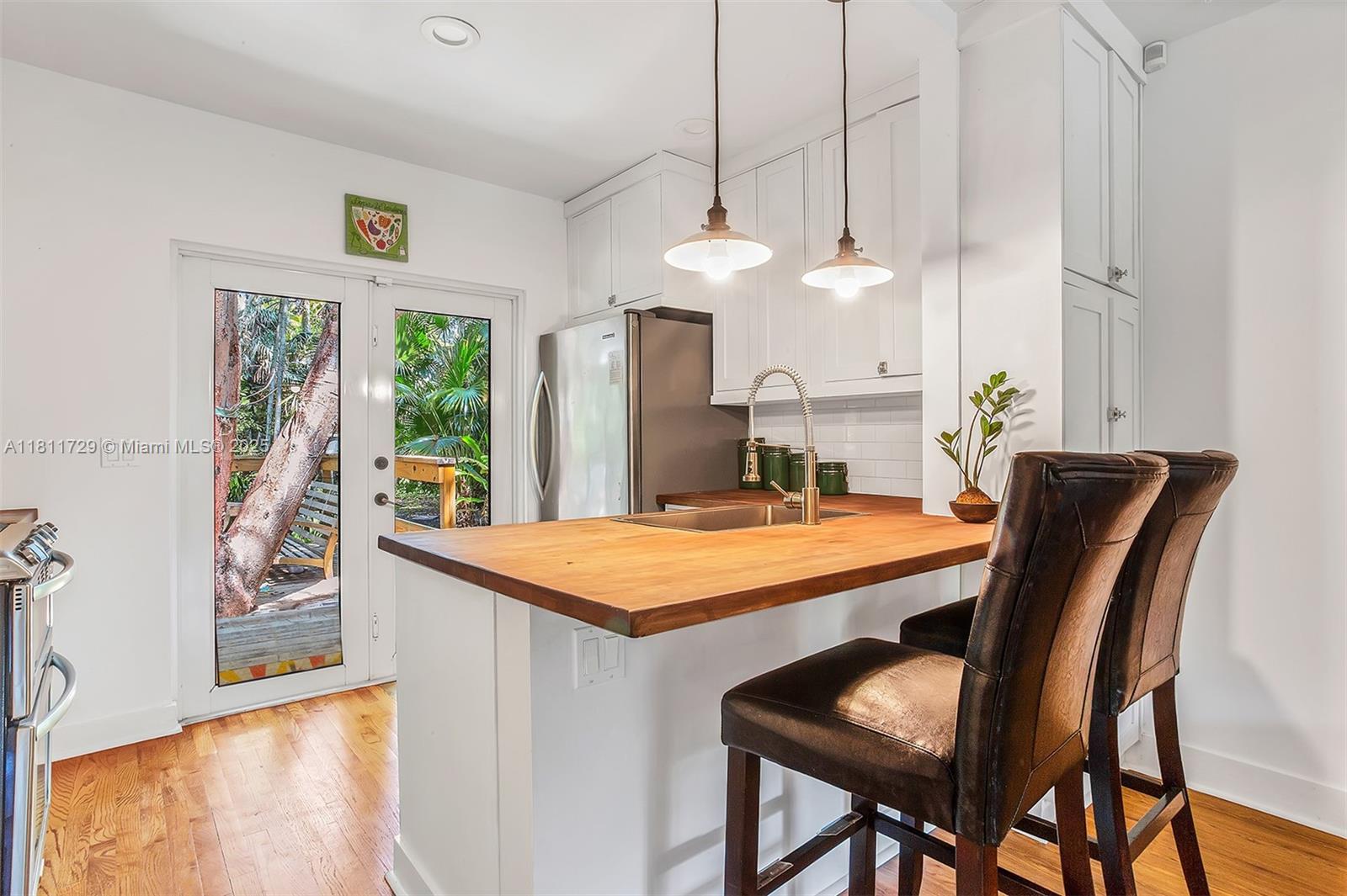LAWRENCE TERRACE - Residential