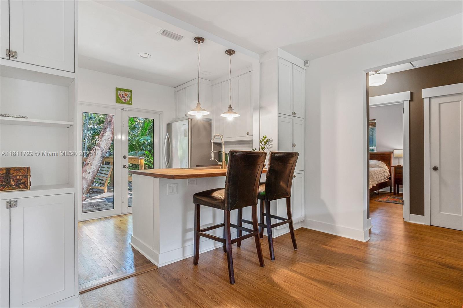 LAWRENCE TERRACE - Residential