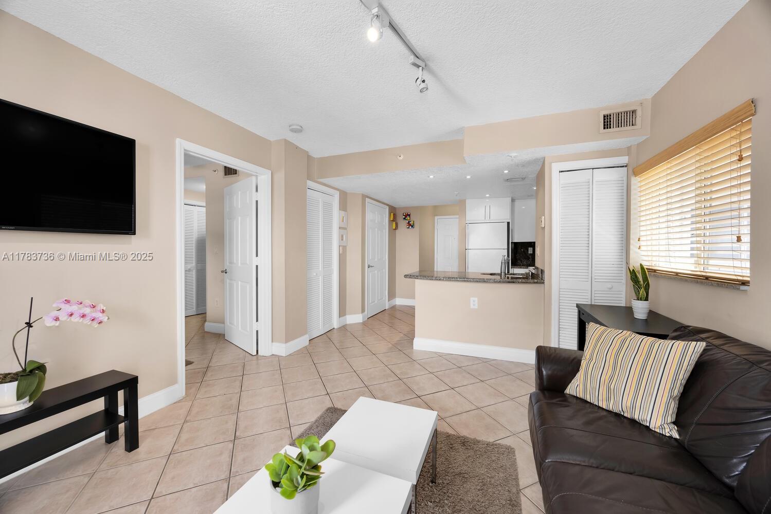 Property for Sale at 1918 Brickell Ave 204, Miami, Broward County, Florida - Bedrooms: 1 
Bathrooms: 2  - $399,000