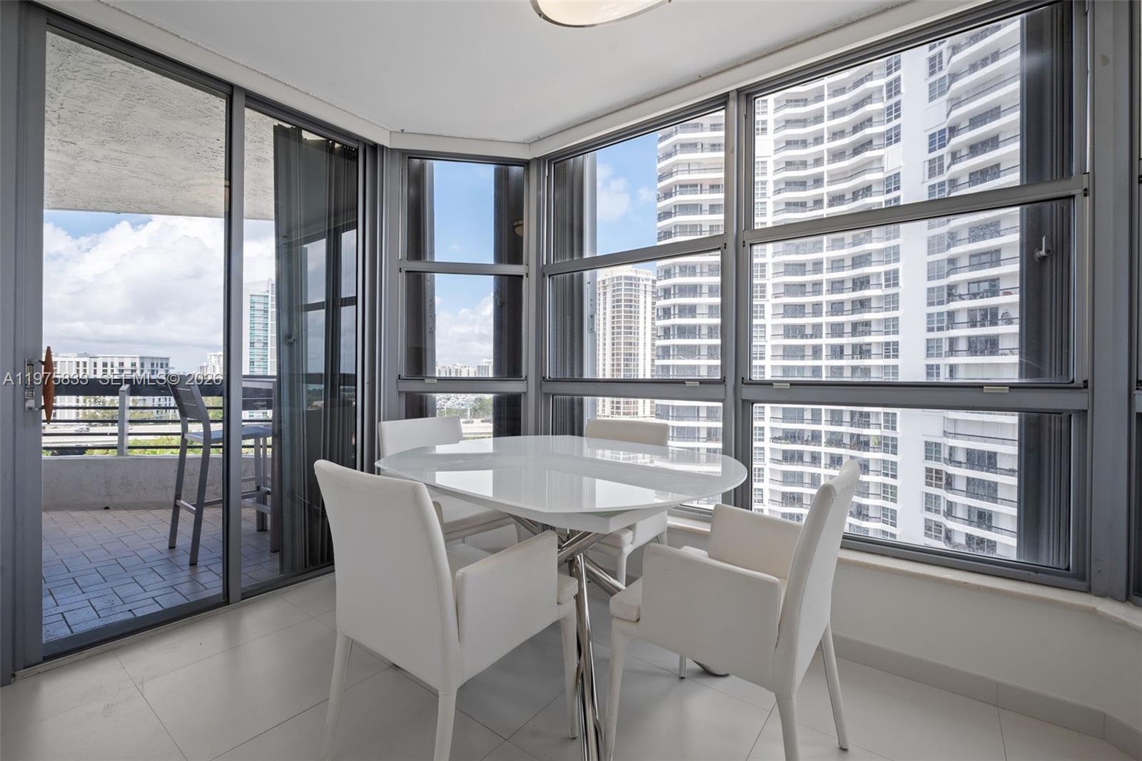 MYSTIC POINTE CONDO NO TH - Residential