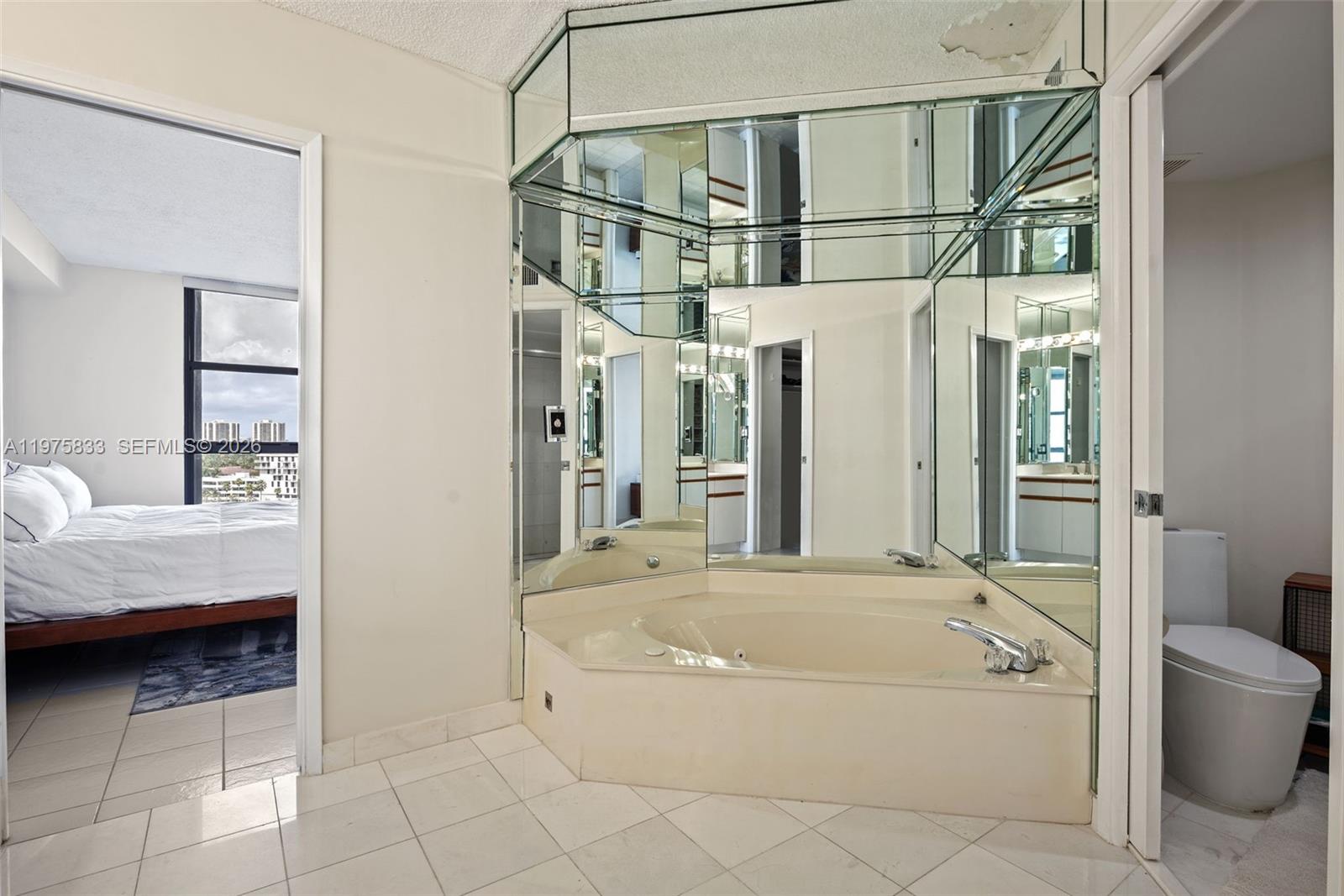 MYSTIC POINTE CONDO NO TH - Residential