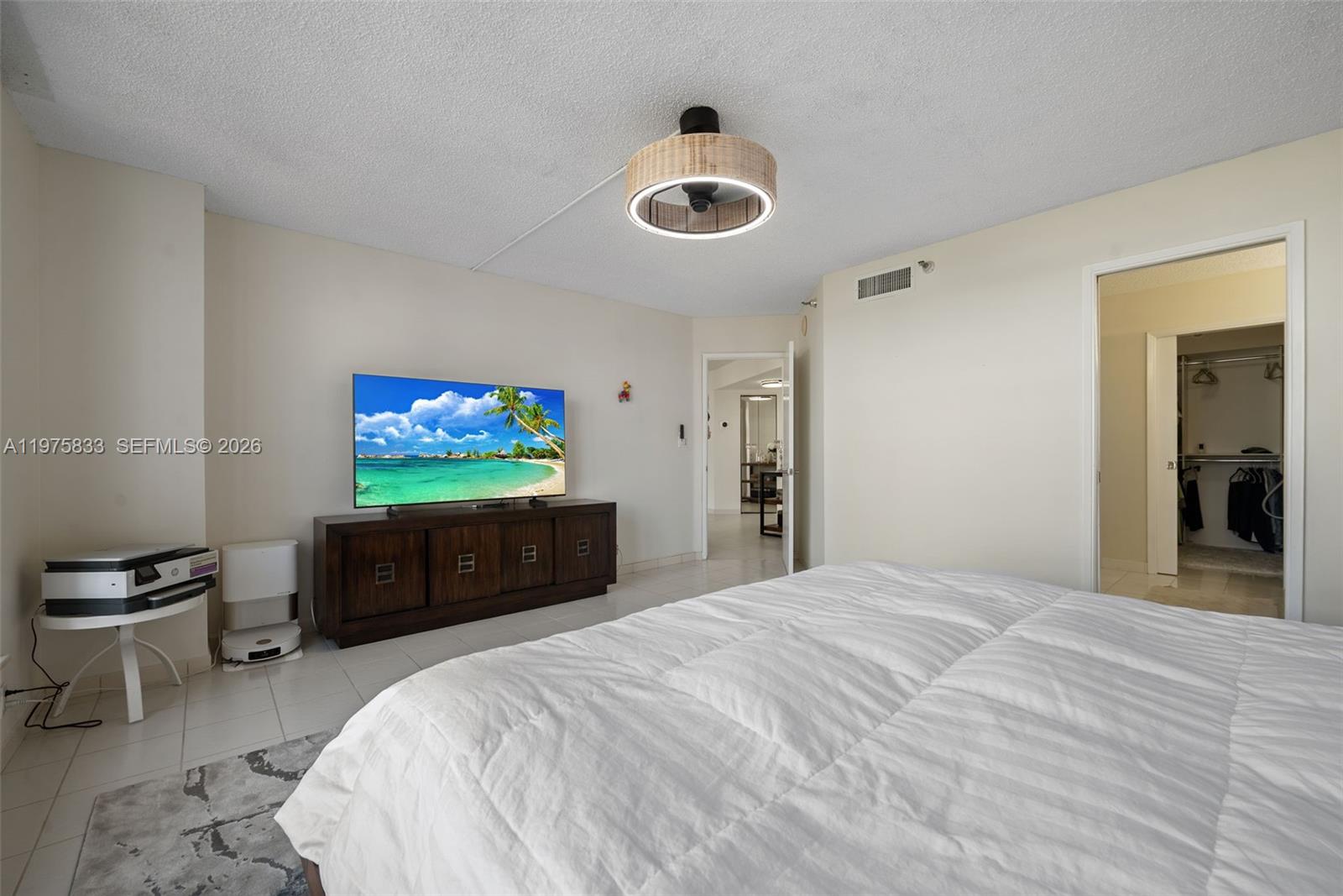 MYSTIC POINTE CONDO NO TH - Residential