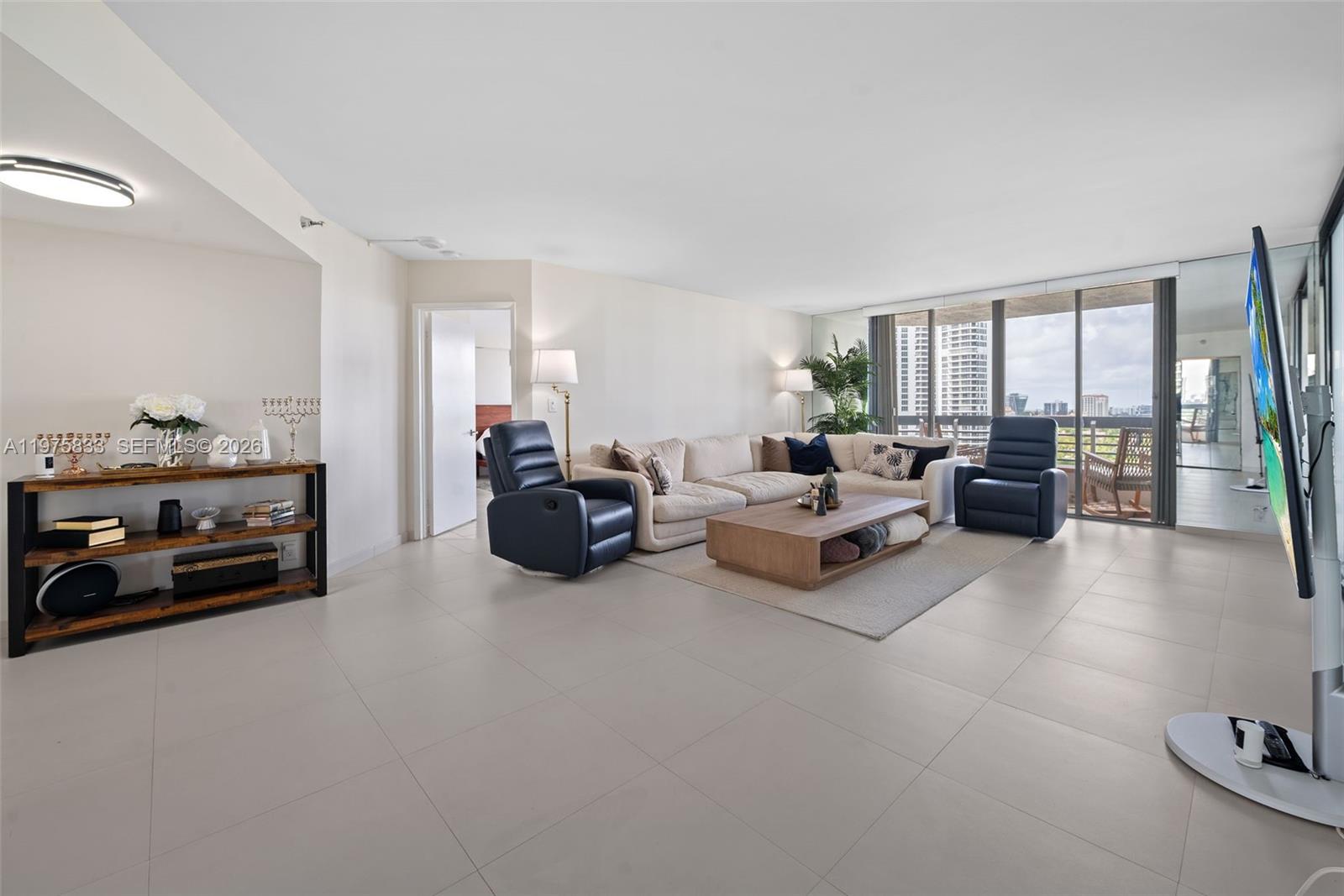 MYSTIC POINTE CONDO NO TH - Residential