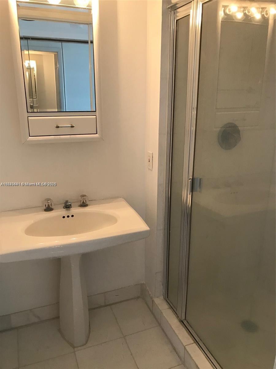 MYSTIC POINTE CONDO NO TH - Residential