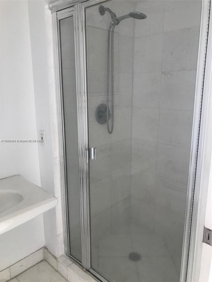 MYSTIC POINTE CONDO NO TH - Residential