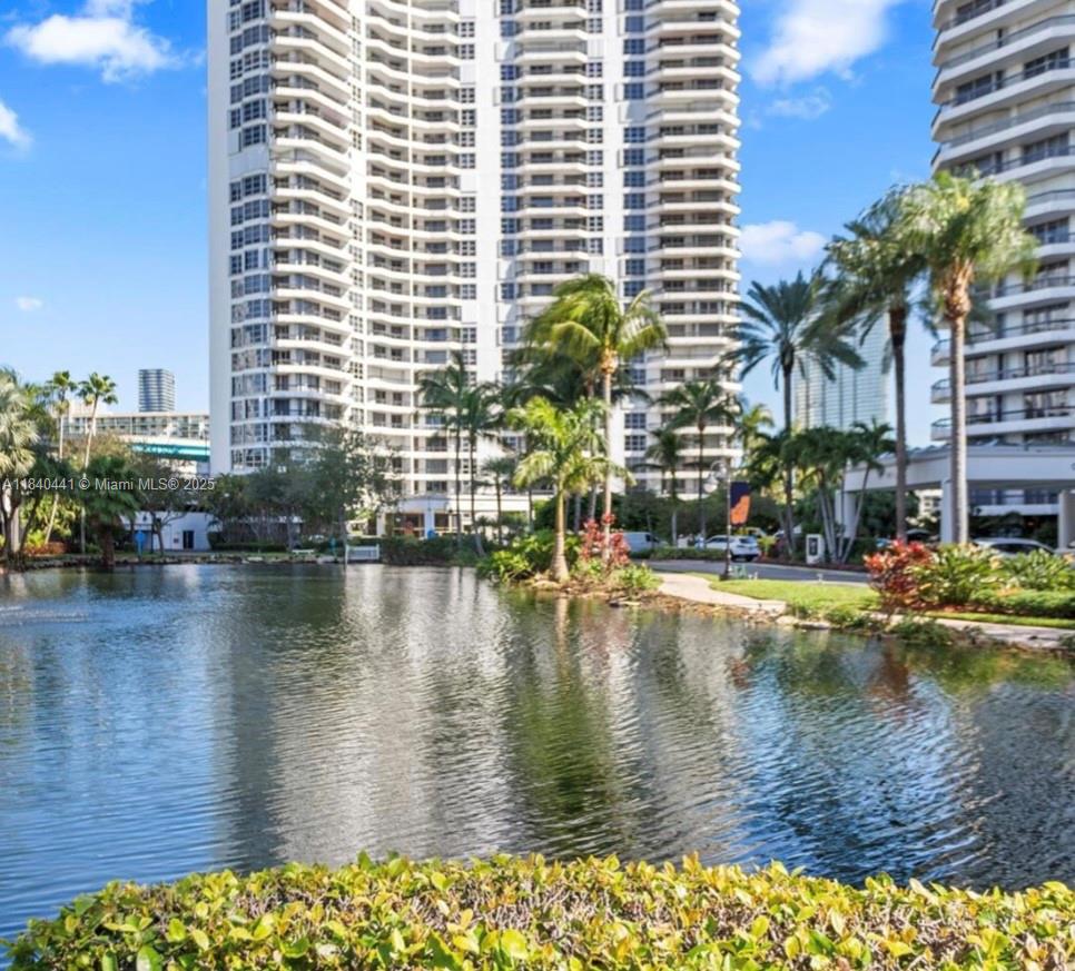 MYSTIC POINTE CONDO NO TH - Residential