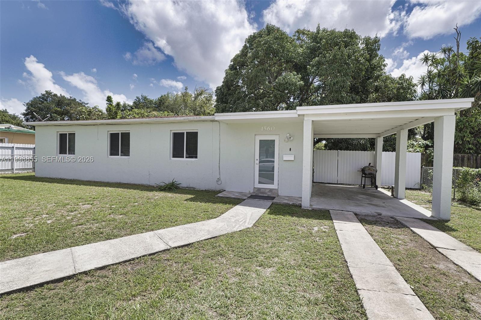 1560 NW 130th St, North Miami, FL, 33167/$475,000 1 1560 NW 130th St