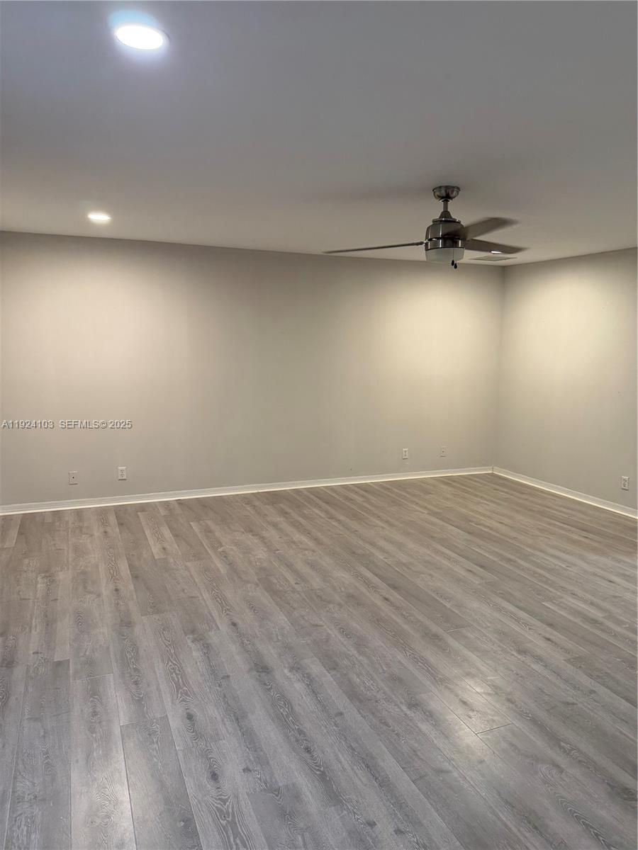 CLAIRE LAKE - Residential