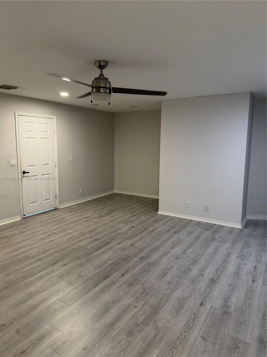 CLAIRE LAKE - Residential