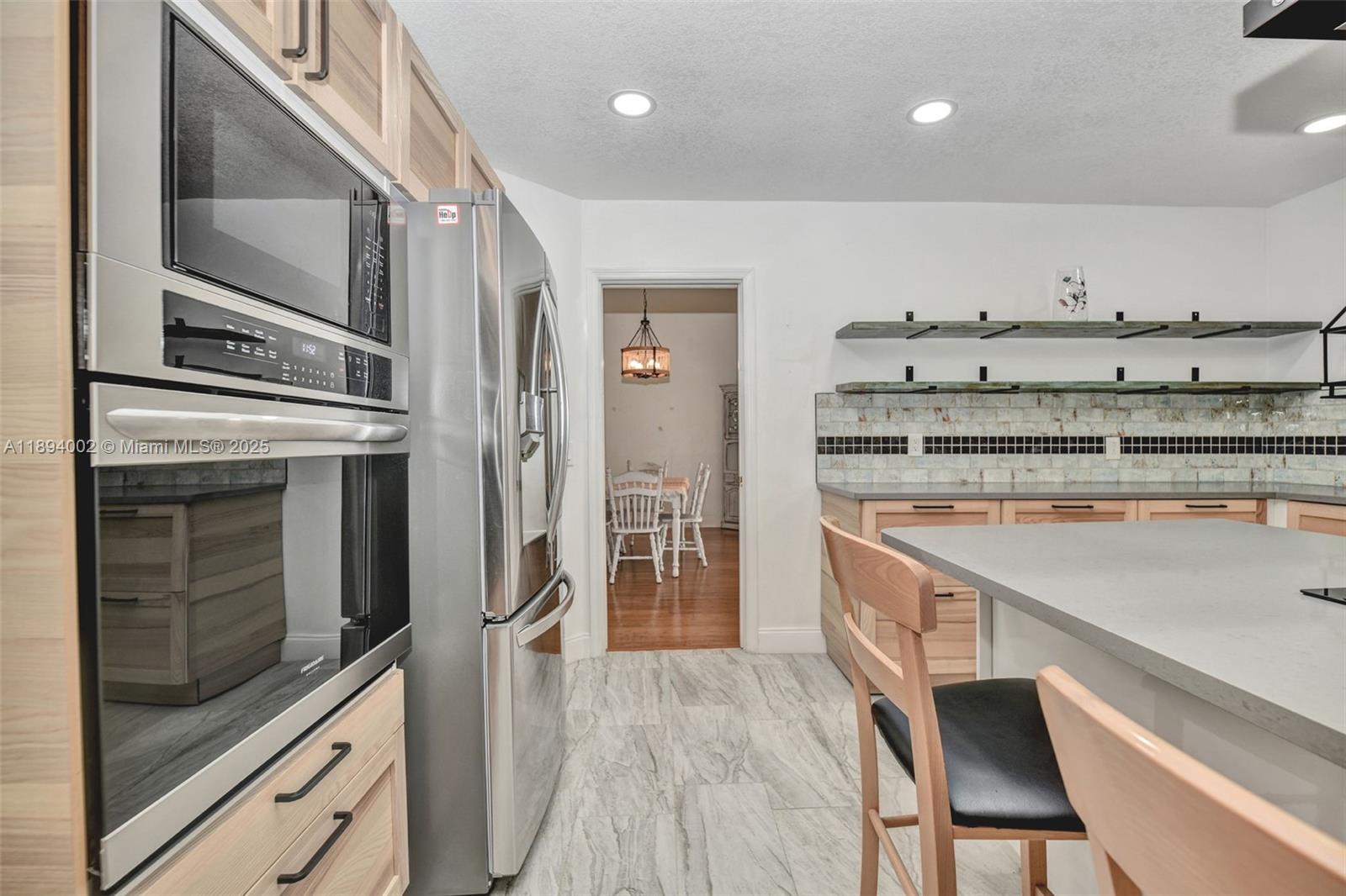 RIVER COUNTRY ESTATES - Residential