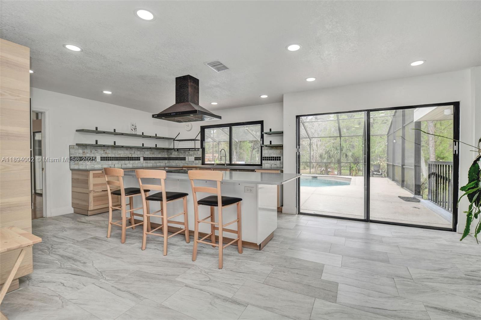 RIVER COUNTRY ESTATES - Residential