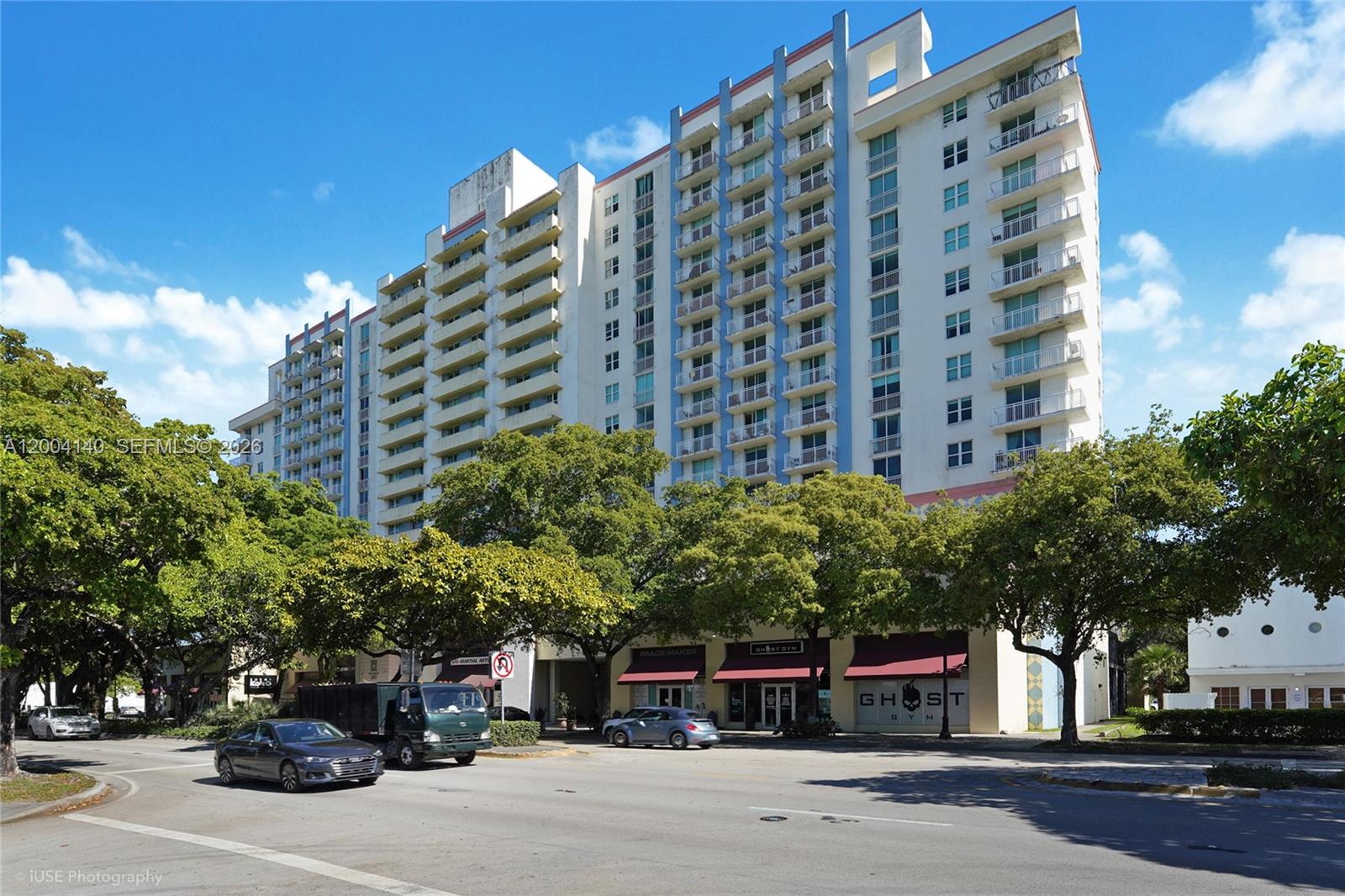 THE ASTON CONDO - Residential