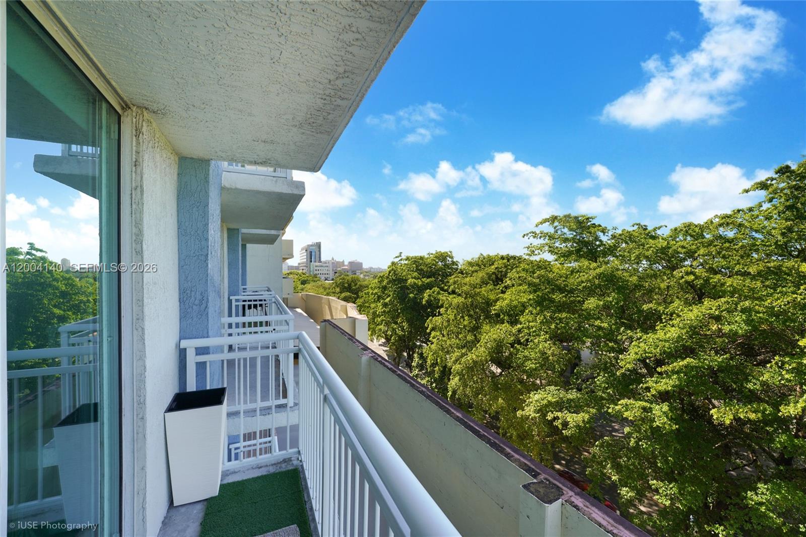 THE ASTON CONDO - Residential