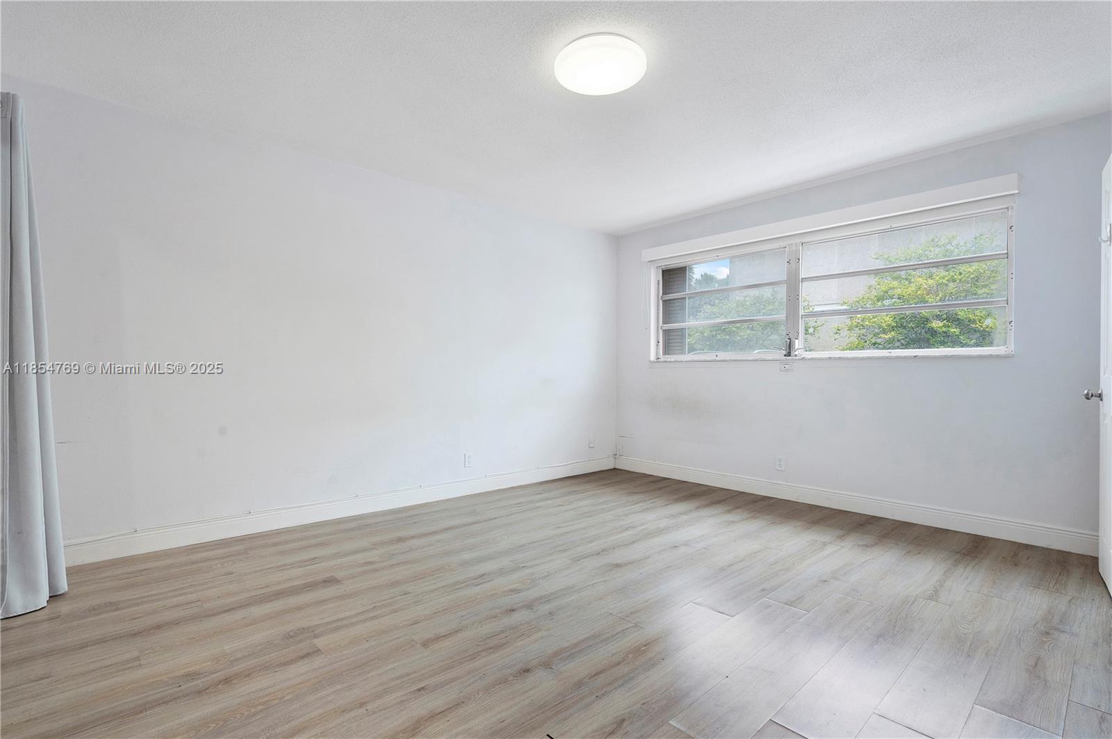 ELDORADO PLAZA WEST CONDO - Residential