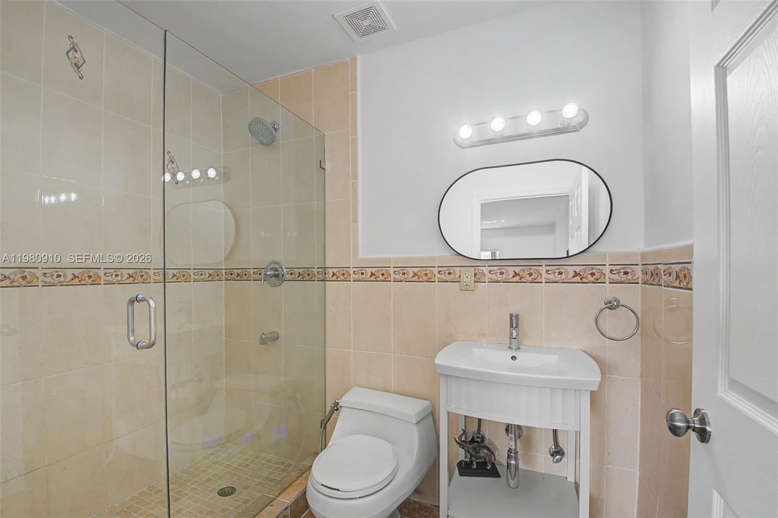 MANGOWOOD PARK - Residential