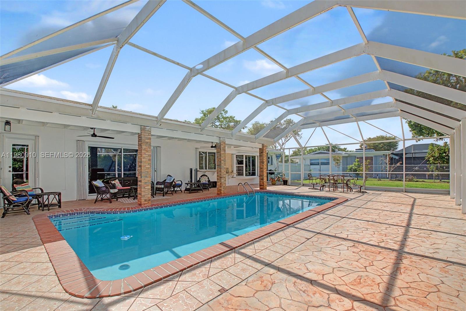 MANGOWOOD PARK - Residential