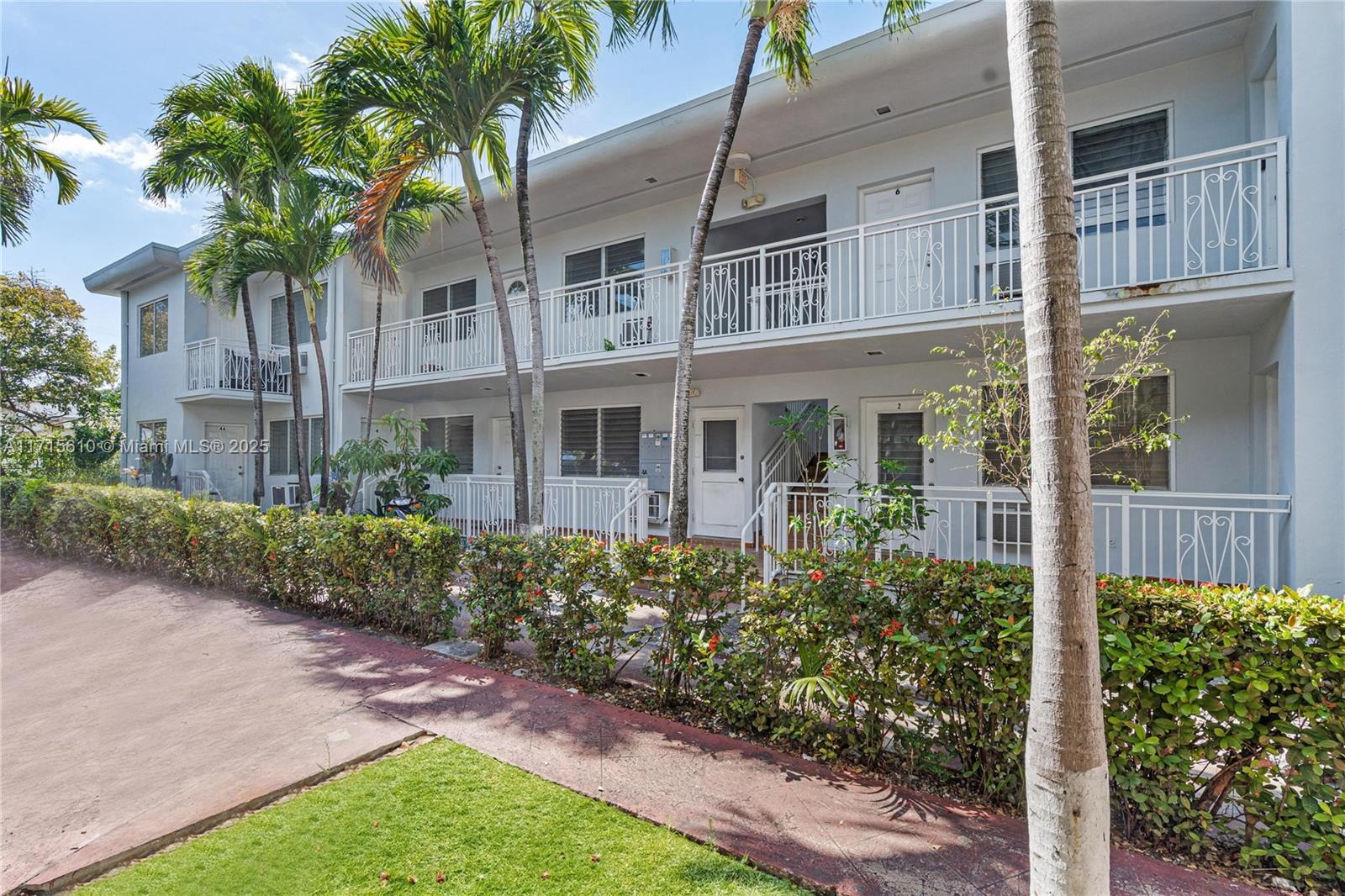 Rental Property at 7721 Dickens Ave 7, Miami Beach, Miami-Dade County, Florida - Bedrooms: 1 
Bathrooms: 1  - $1,800 MO.