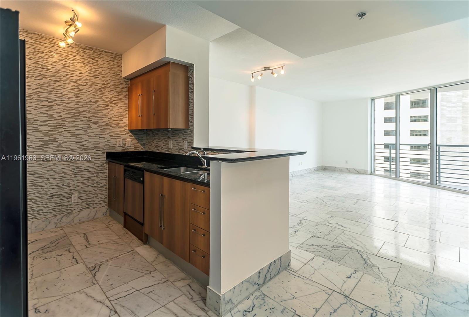 ONE MIAMI EAST CONDO - Residential Lease