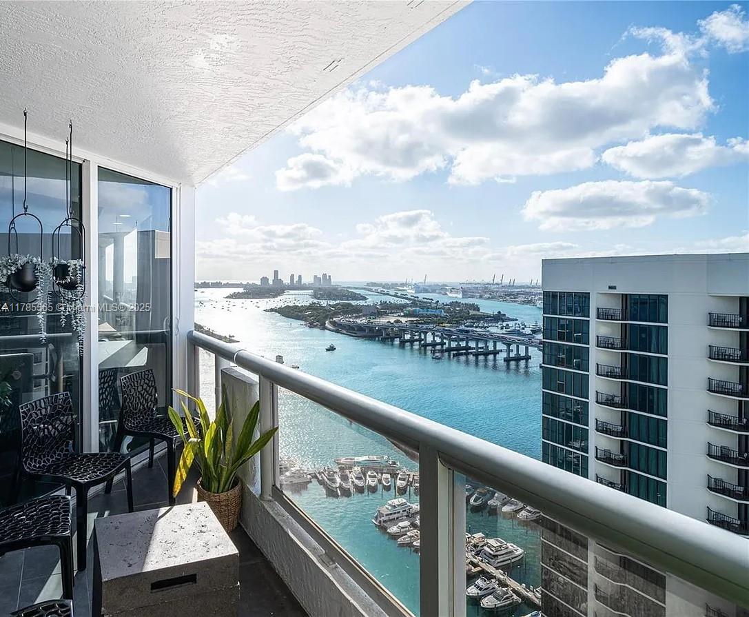 VENETIA CONDO - Residential Lease