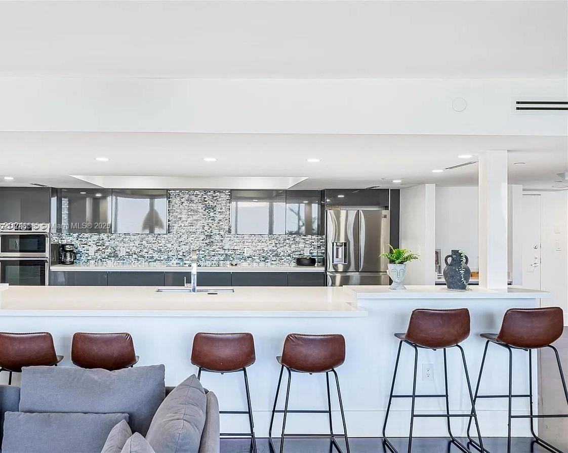 VENETIA CONDO - Residential Lease