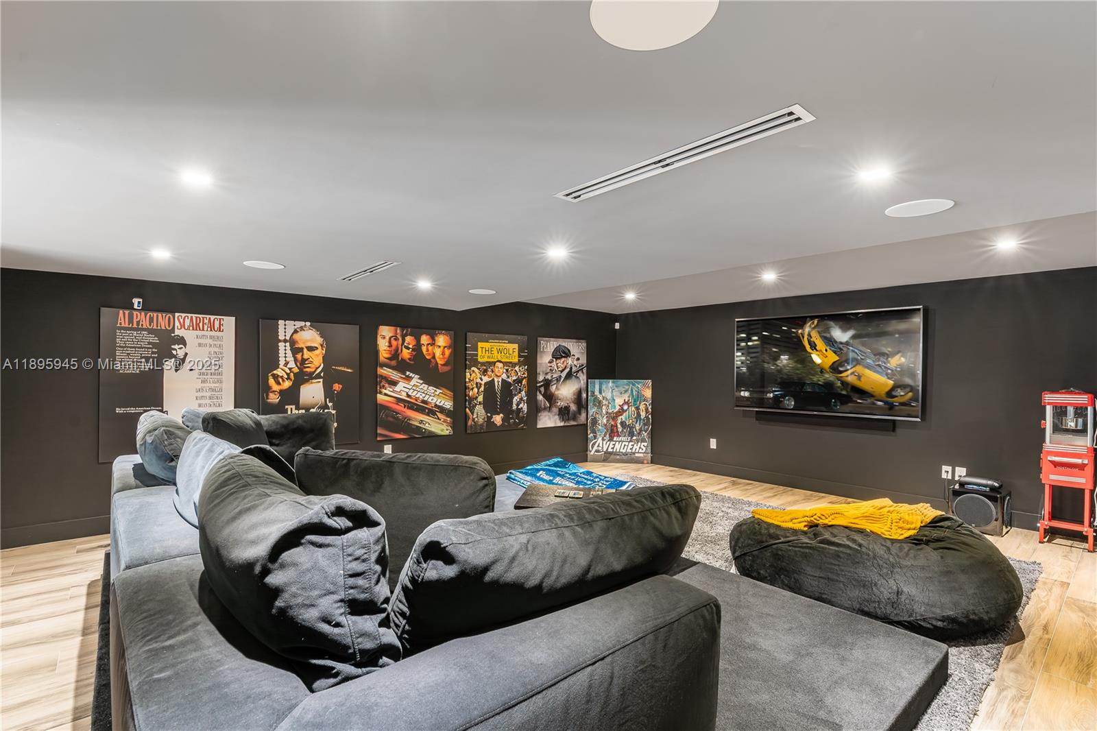 SO MIAMI GDN HEIGHTS - Residential Lease