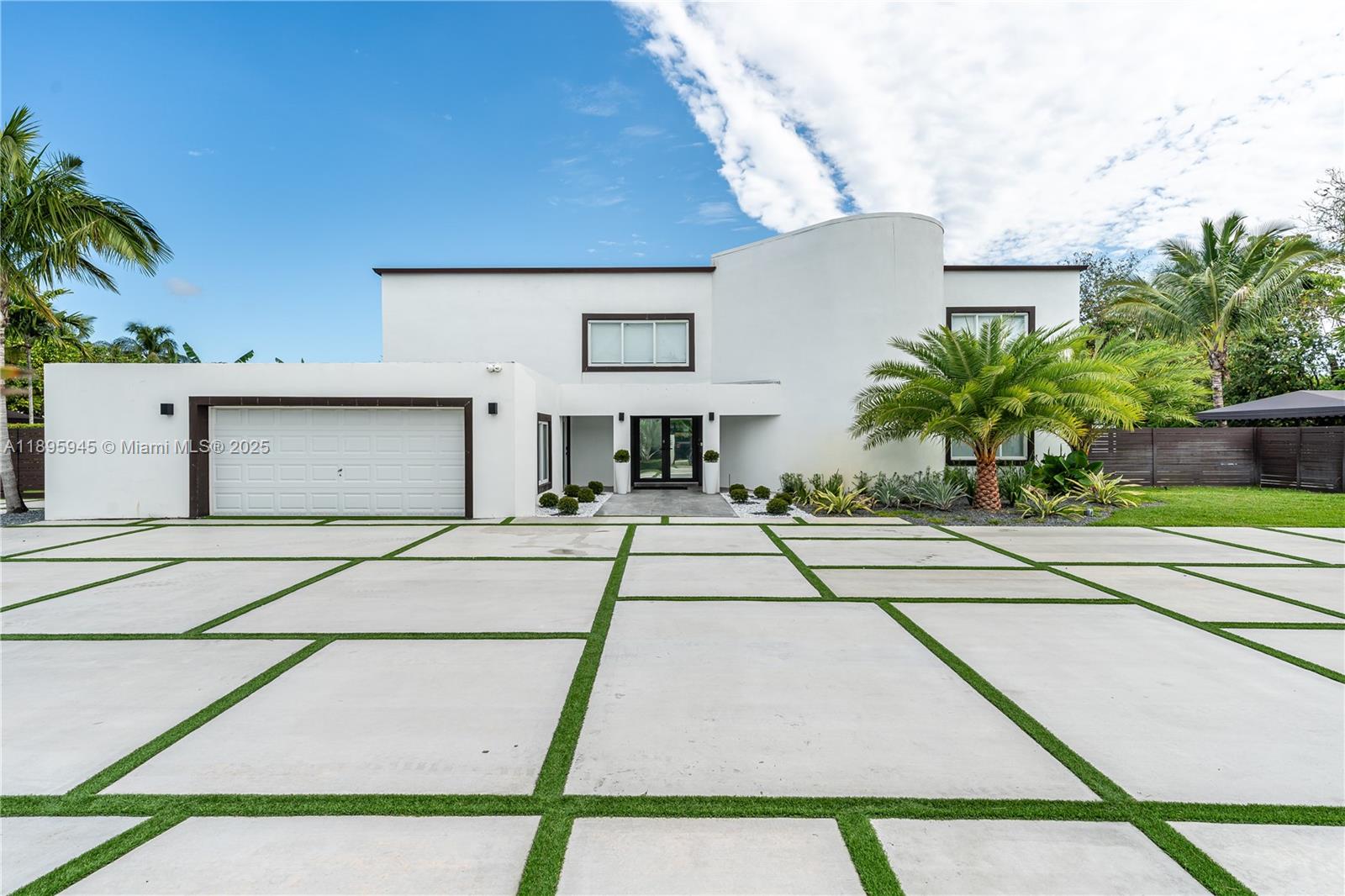 SO MIAMI GDN HEIGHTS - Residential Lease