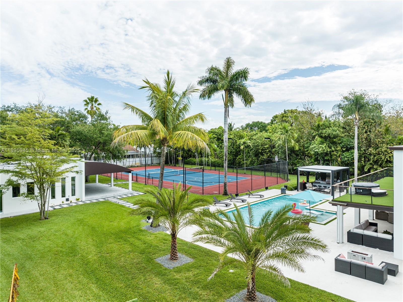 SO MIAMI GDN HEIGHTS - Residential Lease