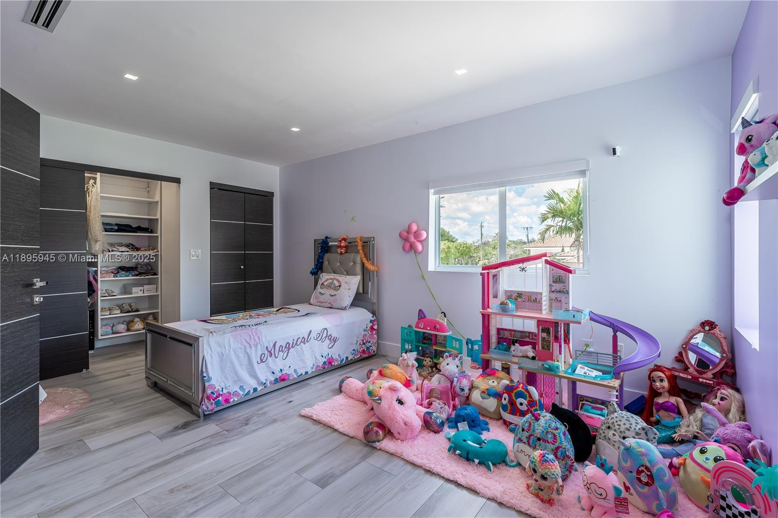 SO MIAMI GDN HEIGHTS - Residential Lease