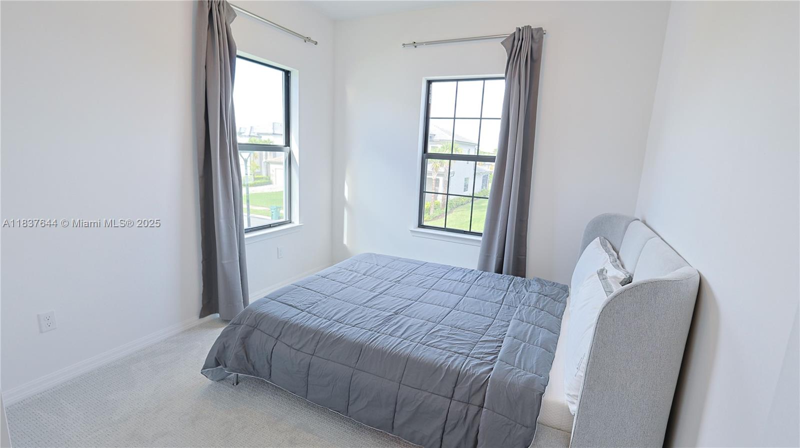 OAK TREE PROPERTY REDEVEL - Residential