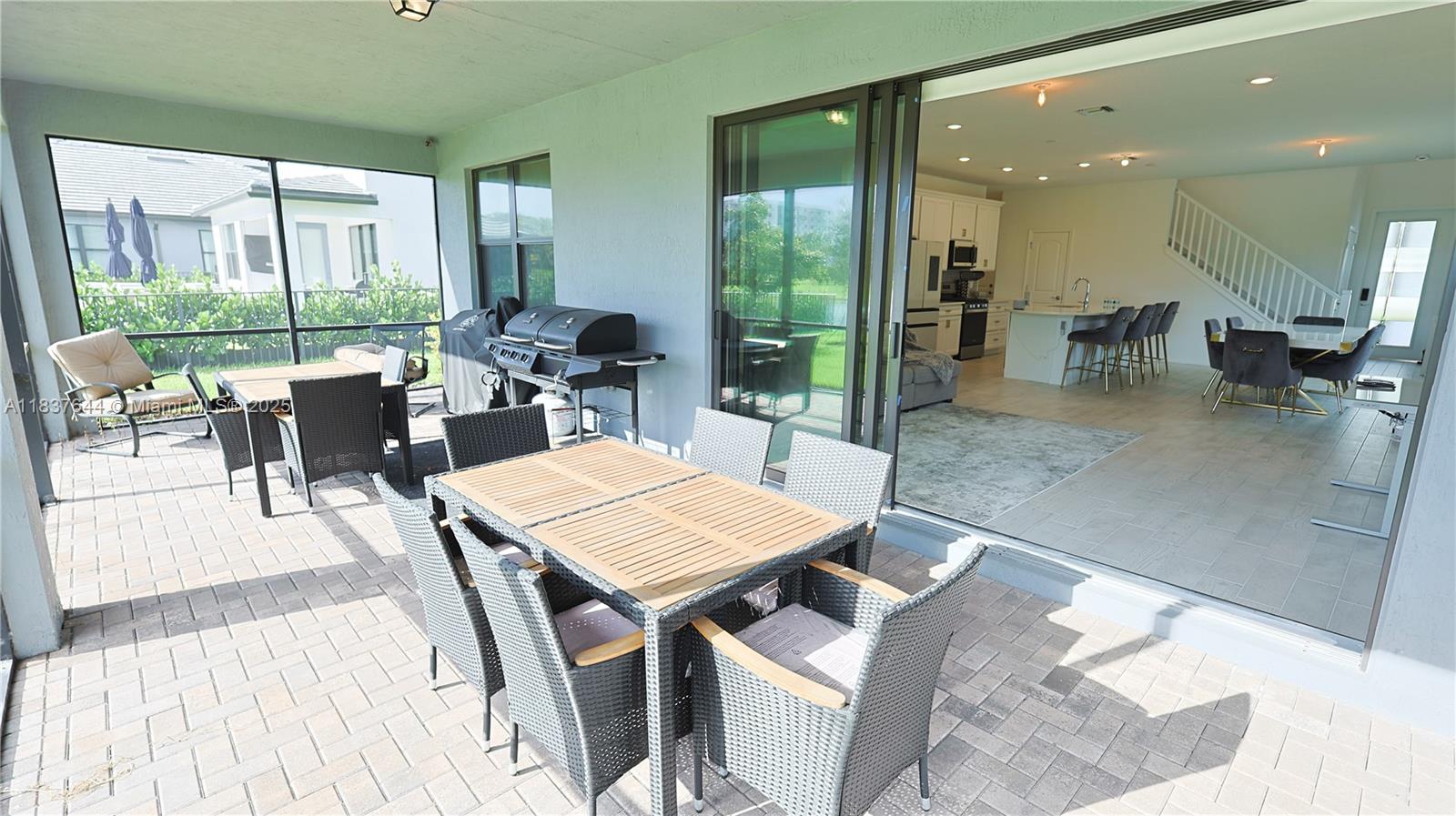 OAK TREE PROPERTY REDEVEL - Residential