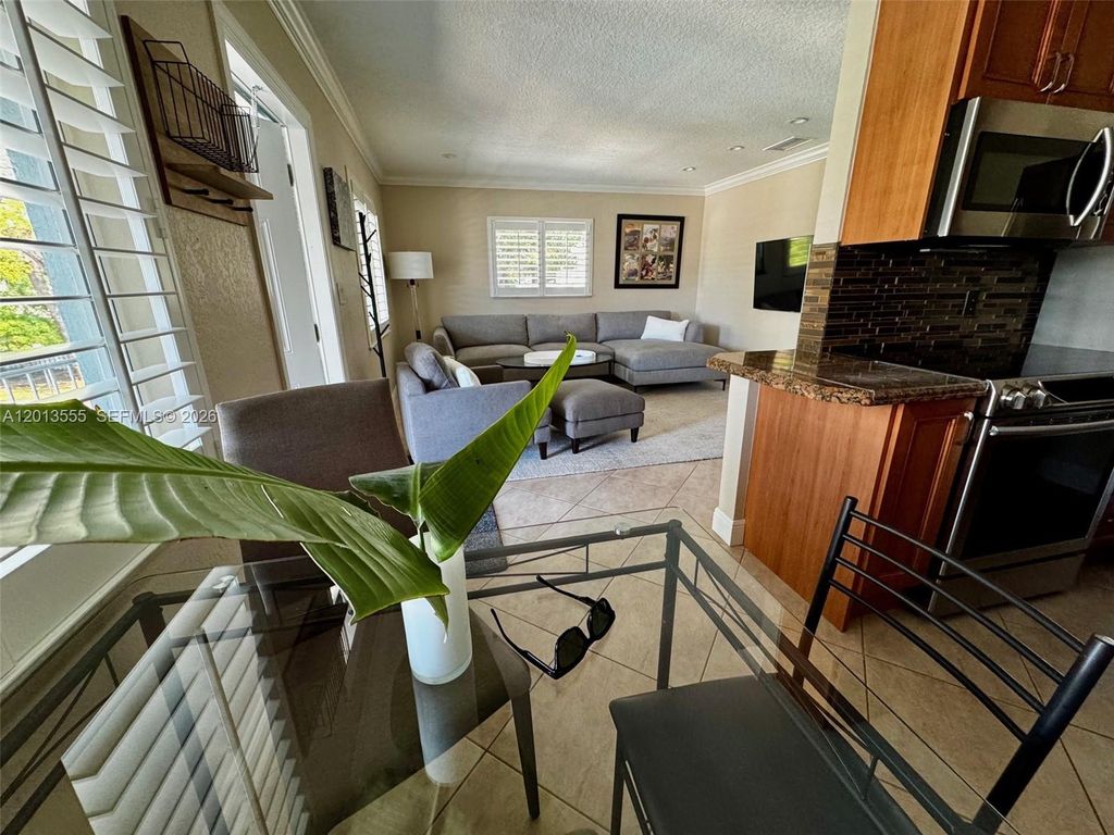 Photo of 1460 NE 18th St #213, Fort Lauderdale, FL 33305 (MLS # A12013555)