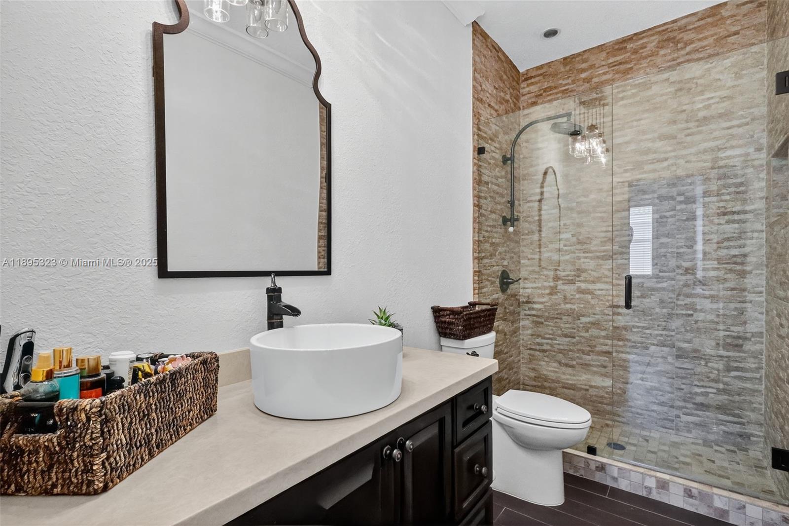 AB AT TAMIAMI TRAIL PHASE - Residential