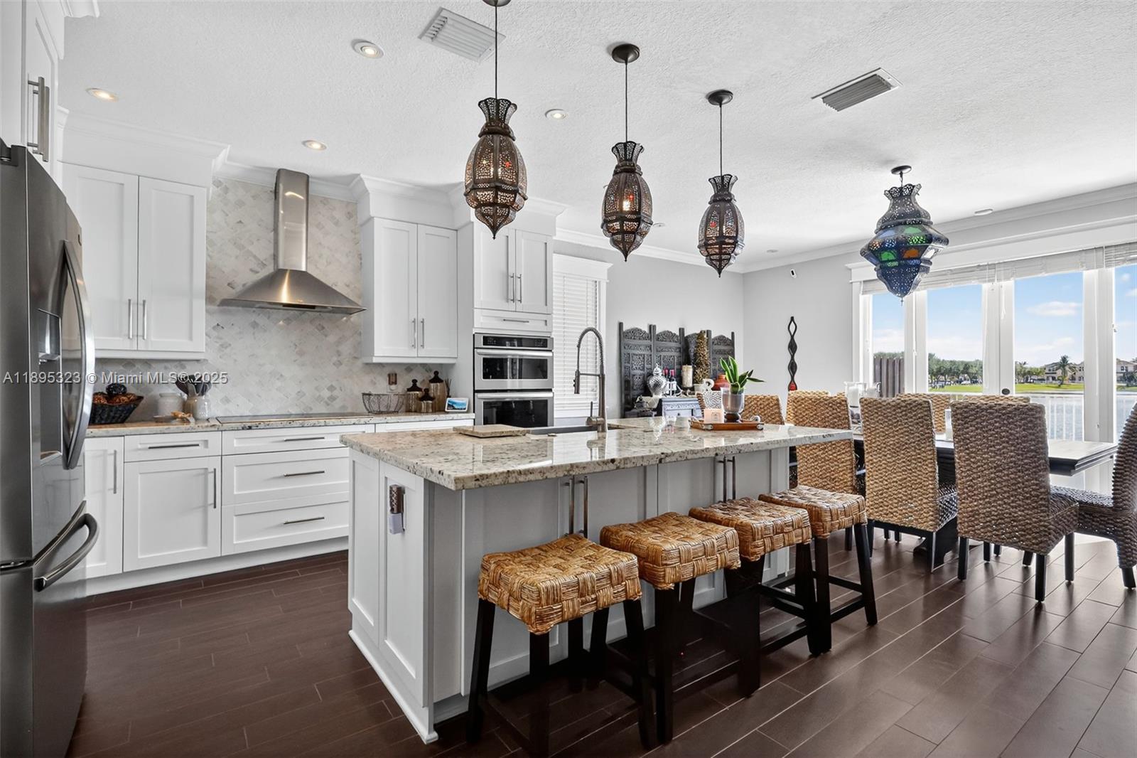 AB AT TAMIAMI TRAIL PHASE - Residential